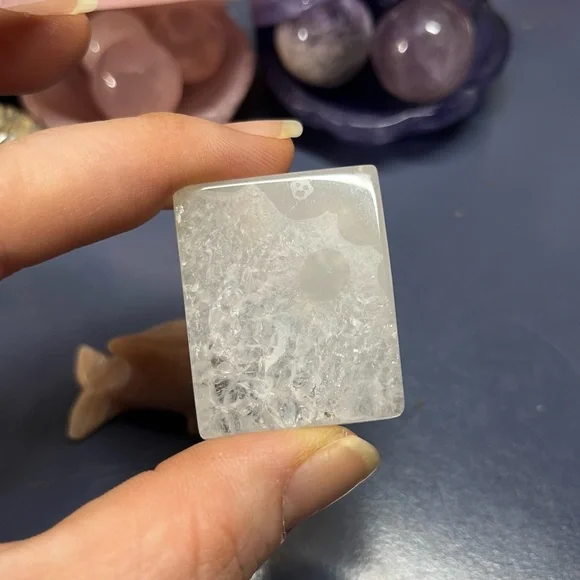 Dolphin Carving +bonus flower agate piece - Picture 4 of 8